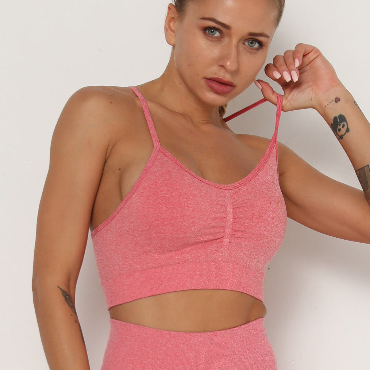 New Beautiful Back Seamless Sports TOP Vest Push Up Sports Tops Fitness For Women And Girls Sport Female Sport Gym Top Padded Gym Brassiere Sports