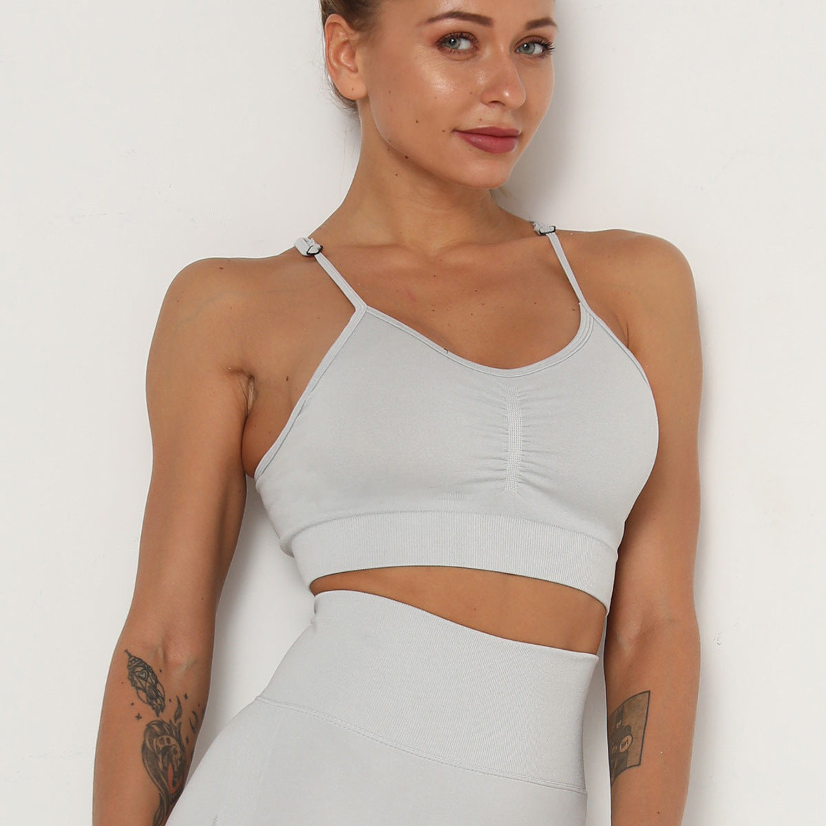 New Beautiful Back Seamless Sports TOP Vest Push Up Sports Tops Fitness For Women And Girls Sport Female Sport Gym Top Padded Gym Brassiere Sports
