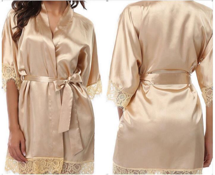 Fashion Short Women Sleepwear Unique Design White Lightweight Bathrobes For Women Luxury Summer Silk Bathrobes With Belt