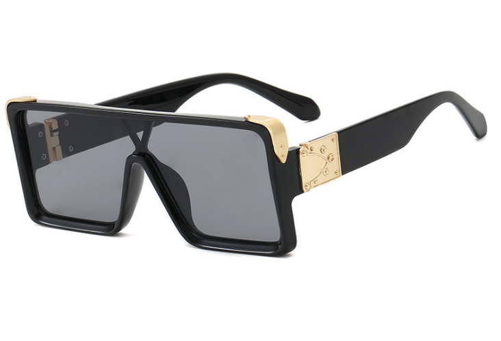 New Design New Stylish New Classic New Black & White Square Shape Sunglasses For Women New Fashionable Branded & Oversized Sun Glasses For Men New Luxury Shades Sunglasses For Men & Women