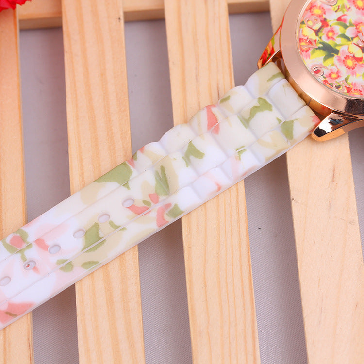 Ladies Silicone Quartz Watch With Floral Pattern Watch Women Quartz Watches For Womens Sports Clock Ladies Quartz Watch For Girls and Women