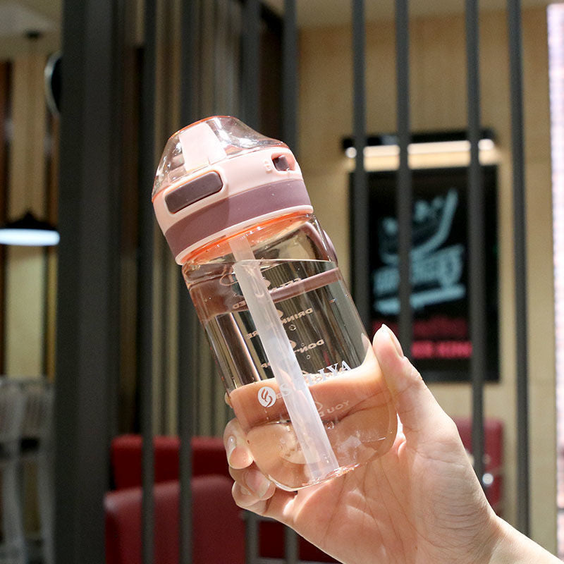 Portable Large-capacity Water Bottle Sports Straw Cups Student Plastic Water Cups Drop-resistant Leak-proof Water Bottle with Straw Outdoor Water Bottle Plastic Portable Water Cup Dinkware