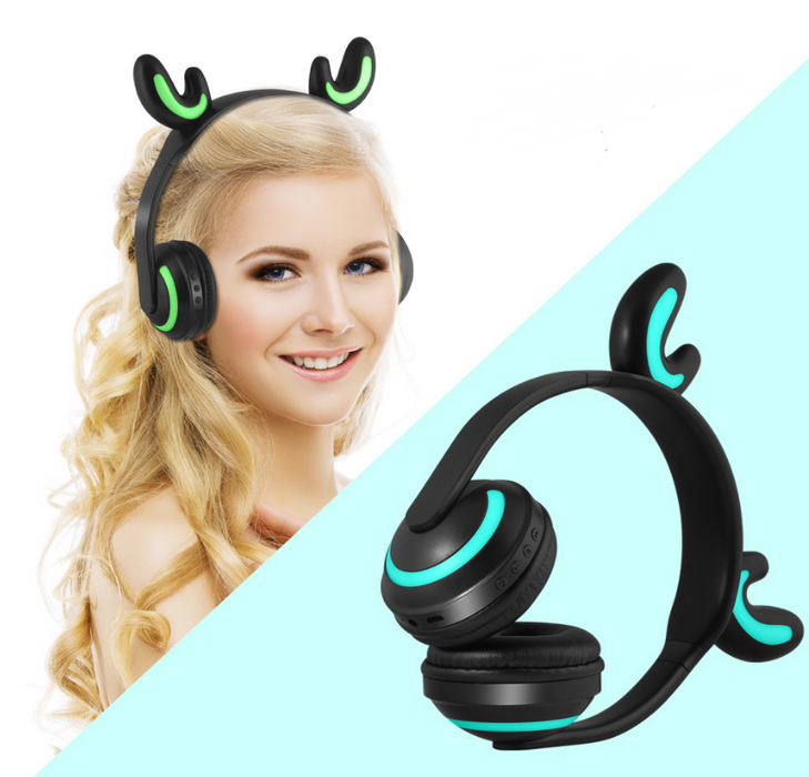 Interesting New Kids Headphones Wireless Bluetooth In Cat Ears Headphones Style With Noise Reduction Live Breathing Lights Glare and LED Lights