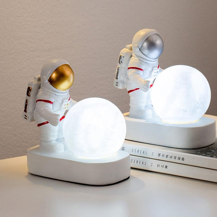 STEVVEX Astronaut Spaceman Moon Night Light Bedroom Bedside Desktop Creative Decoration Table Lamp Gift Light For Children Baby Kids