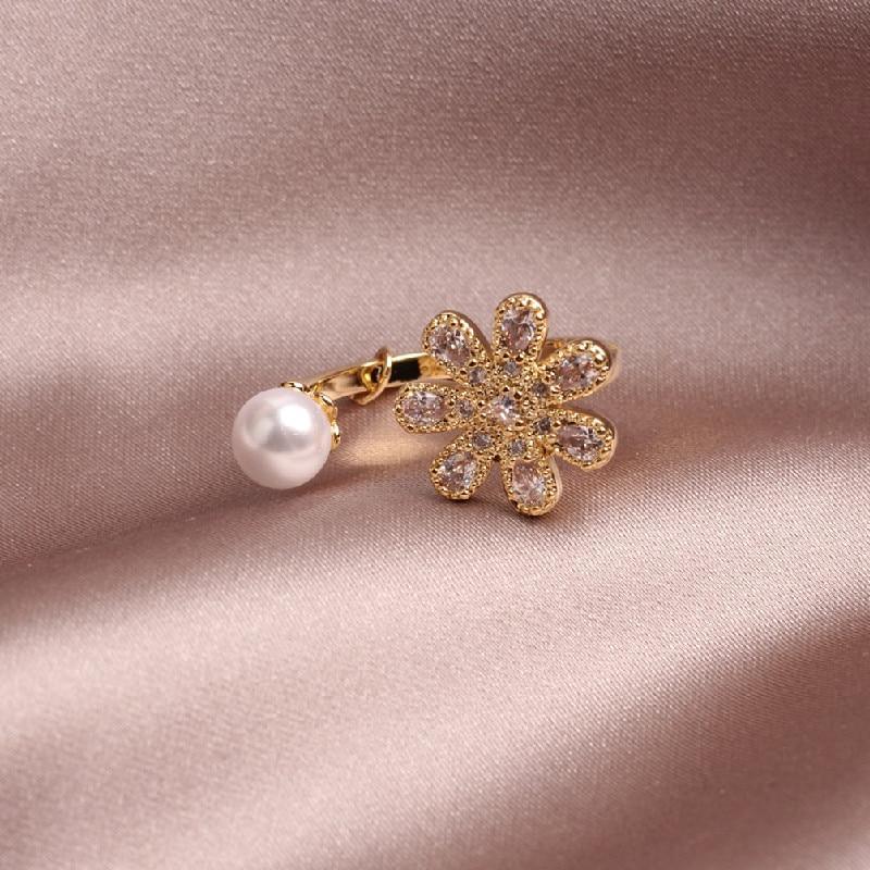 Fashion Jewelry Opening High-Grade  Zircon Butterfly Ring Luxury Shiny Cocktail Party Ring For Women