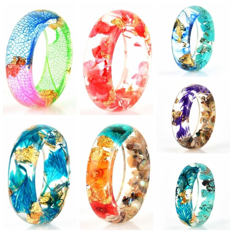 Luxury Handmade Resin Forest Dried Flowers Gold Foil Inside Resin for Women Engagement Wedding Rings In Stylish Style