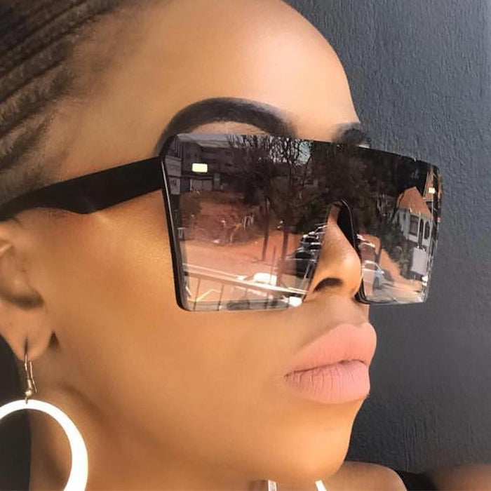 Modern Oversized Square Sunglasses For Lady and Women Luxury Brand Fashion Gafas Shade WIth Mirror Glasses And UV400 Protection