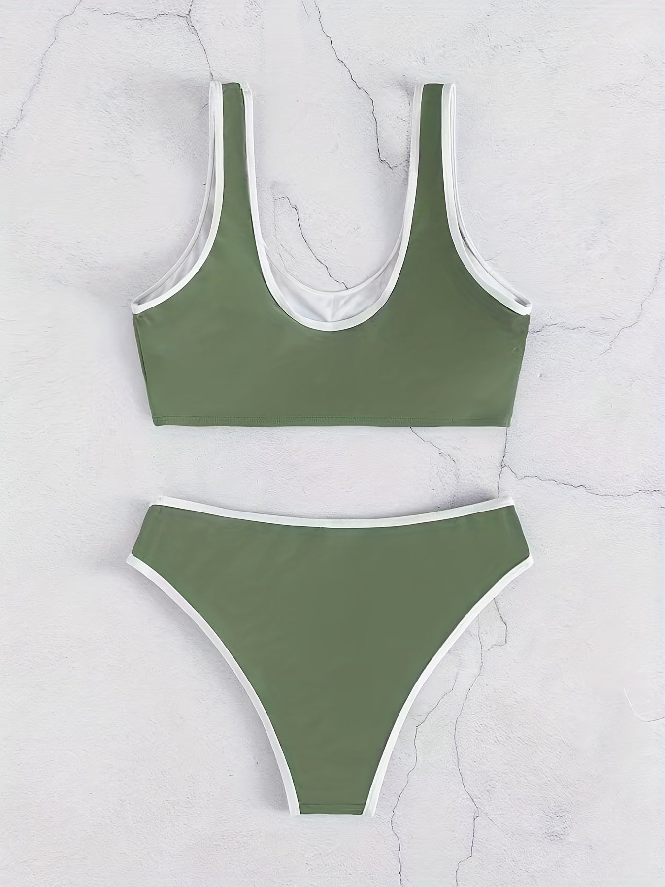 Bikini Scoop Neck Contrast Trim 2 Piece Swimsuit for Women – High Stretch Casual Bikini Set with Scallop Edge Detail and Matching Swim Briefs – Stylish Solid Color Swimwear for Beach Days Pool Lounging and Summer Vacations