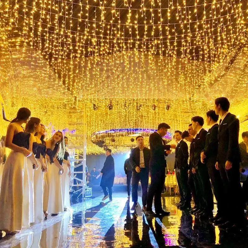 Classic And Charming Christmas LED Lights Waterfall Outdoor Decoration 5M droop 0.4 - 0.6m Led Lights Curtain String