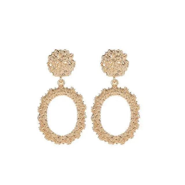 Gorgeous Gold Textured Large Pendant Women’s Earrings Unique Metal Brilliant Drop Earrings for Women And Girls