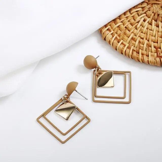 New Latest Round Dangle Drop Women’s Earrings Stylish Round Heart Gold Female Earring - Trendy Wedding Jewelry - 11