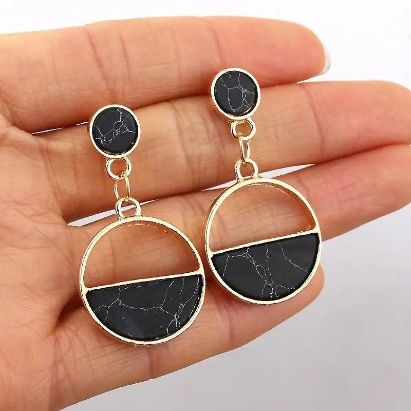 New Latest Round Dangle Drop Women’s Earrings Stylish Round Heart Gold Female Earring - Trendy Wedding Jewelry