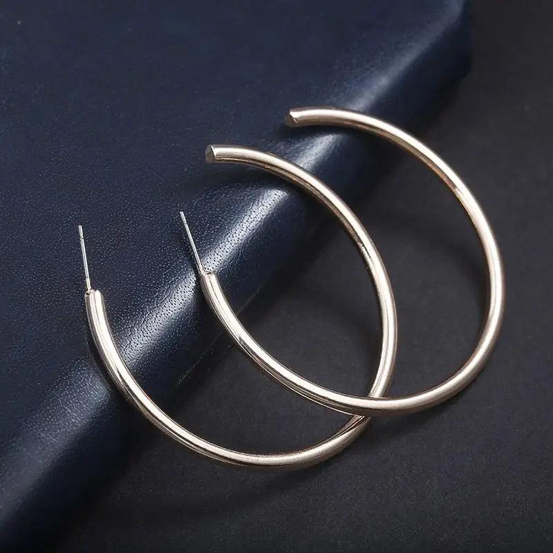 New Latest Round Dangle Drop Women’s Earrings Stylish Round Heart Gold Female Earring - Trendy Wedding Jewelry