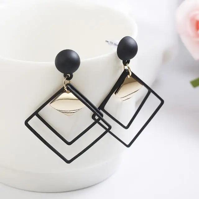 New Latest Round Dangle Drop Women’s Earrings Stylish Round Heart Gold Female Earring - Trendy Wedding Jewelry - 12