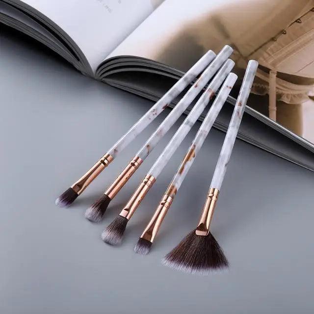 New Luxurious 12/8/5pcs Eye Lip Makeup Brushes Set Eyebrow Comb Eyelash Sponge Eyeshadow Silicone Face Mask Edge