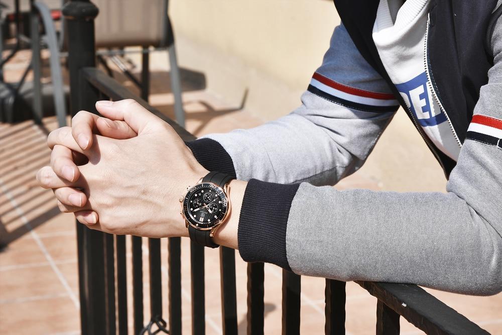 Black Multifunctional Sport Men Watches Luxury Quartz Watches Fashion Chronograph Stylish Elegant Comfortable Watch For Men