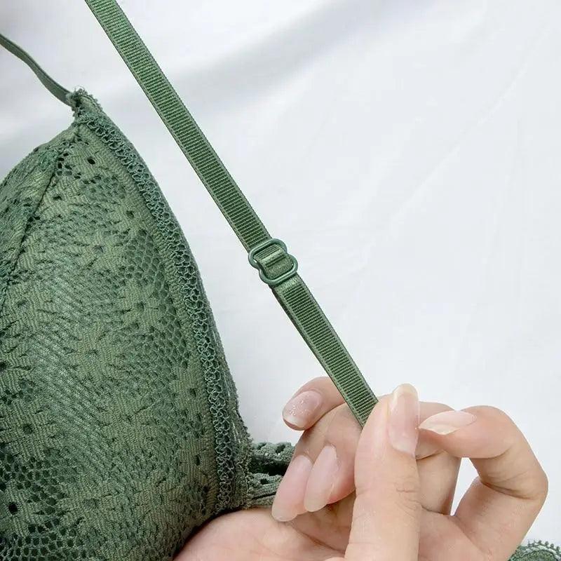 Stunning Hot Look Women’s Lace Bra No Steel Ring Beauty Back comfor Wrapped Chest Comfortable Daisy Brassiere Stretch