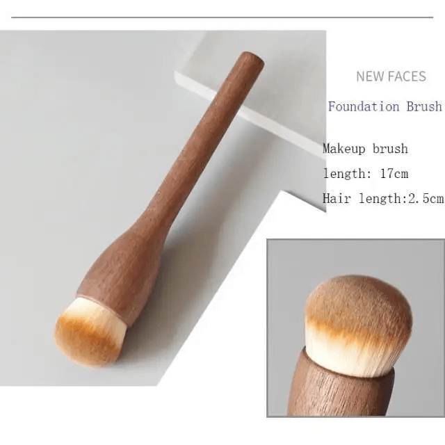 Vintage Style 1Pcs European Wood Handle Makeup Brush High Quality Loose Powder Brush Foundation Brush Super Soft