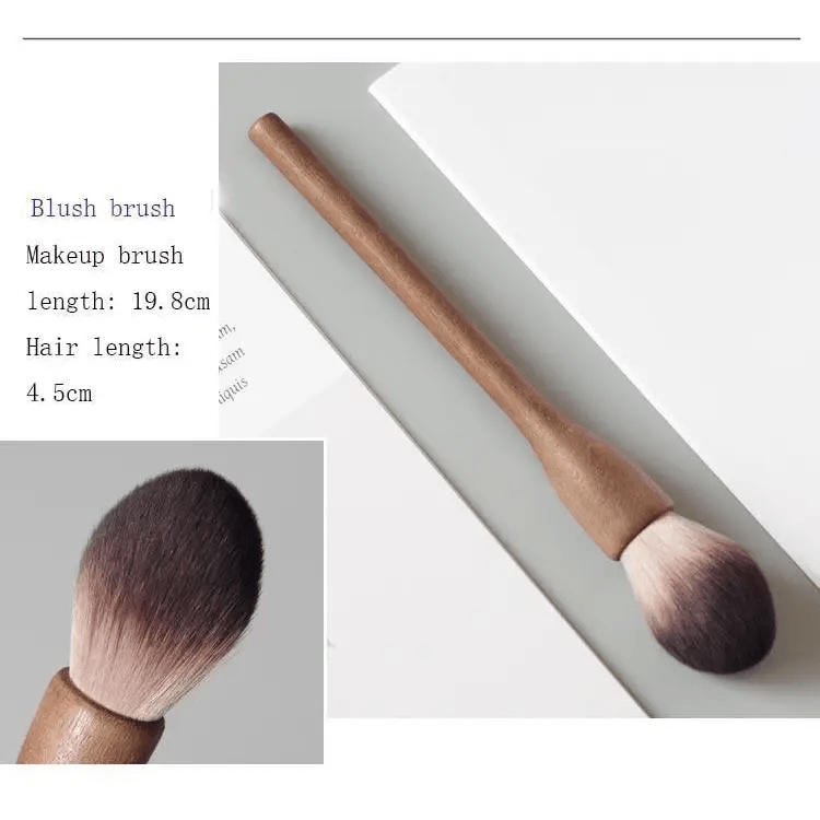 Vintage Style 1Pcs European Wood Handle Makeup Brush High Quality Loose Powder Brush Foundation Brush Super Soft
