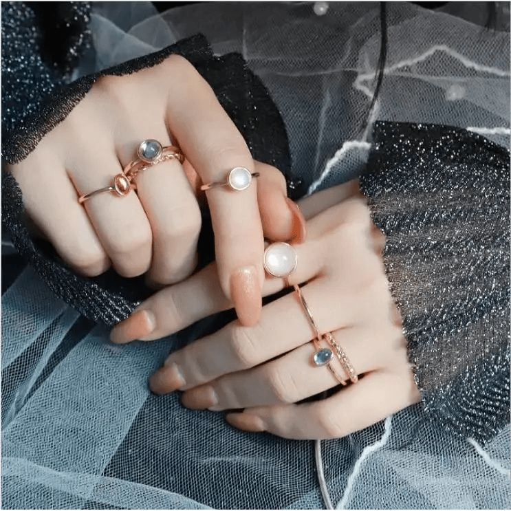 Vintage Style Colorful Stone Metallic Chain Rings set For Females Trendy Geometry Rings Set for Women And Girls Jewelry