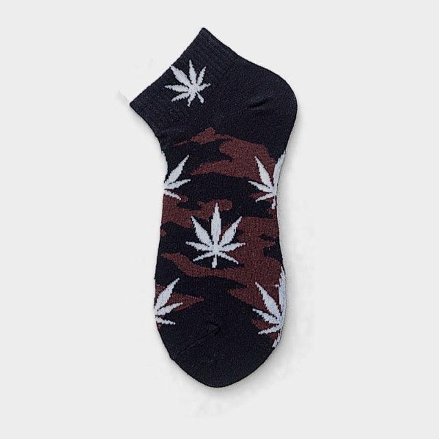 1 Pairs Men Tide Socks Autumn And Winter Low-Cut Solid Color Cotton Socks Maple Leaf Boat Socks Hip-Hop Skateboard Short Socks Unisex Style Boat Socks For Men And Women