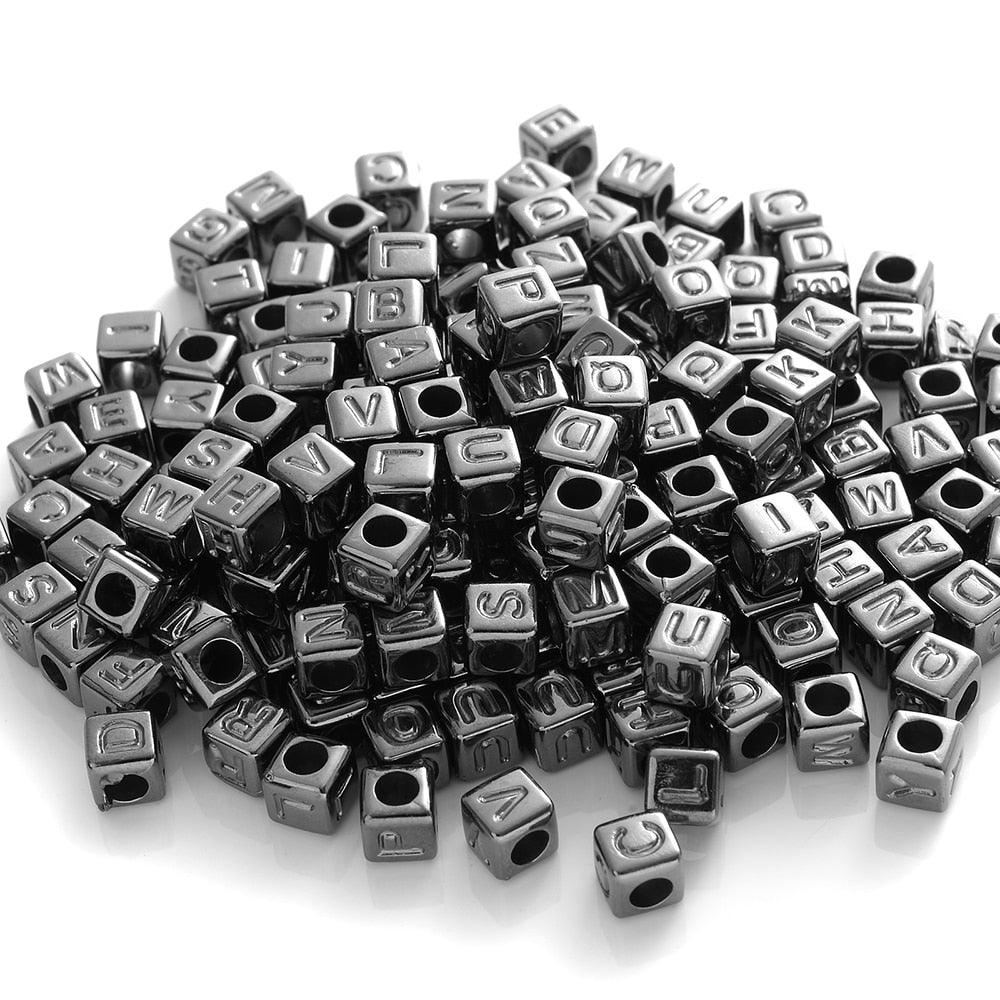 100Pcs/lot Gold Silver Color Letter Beads Flat Round Acrylic Alphabet Spacer Beads For Jewelry Making Bracelet Necklace Acrylic Alphabet Letter Beads A-Z Letter for Jewelry Making