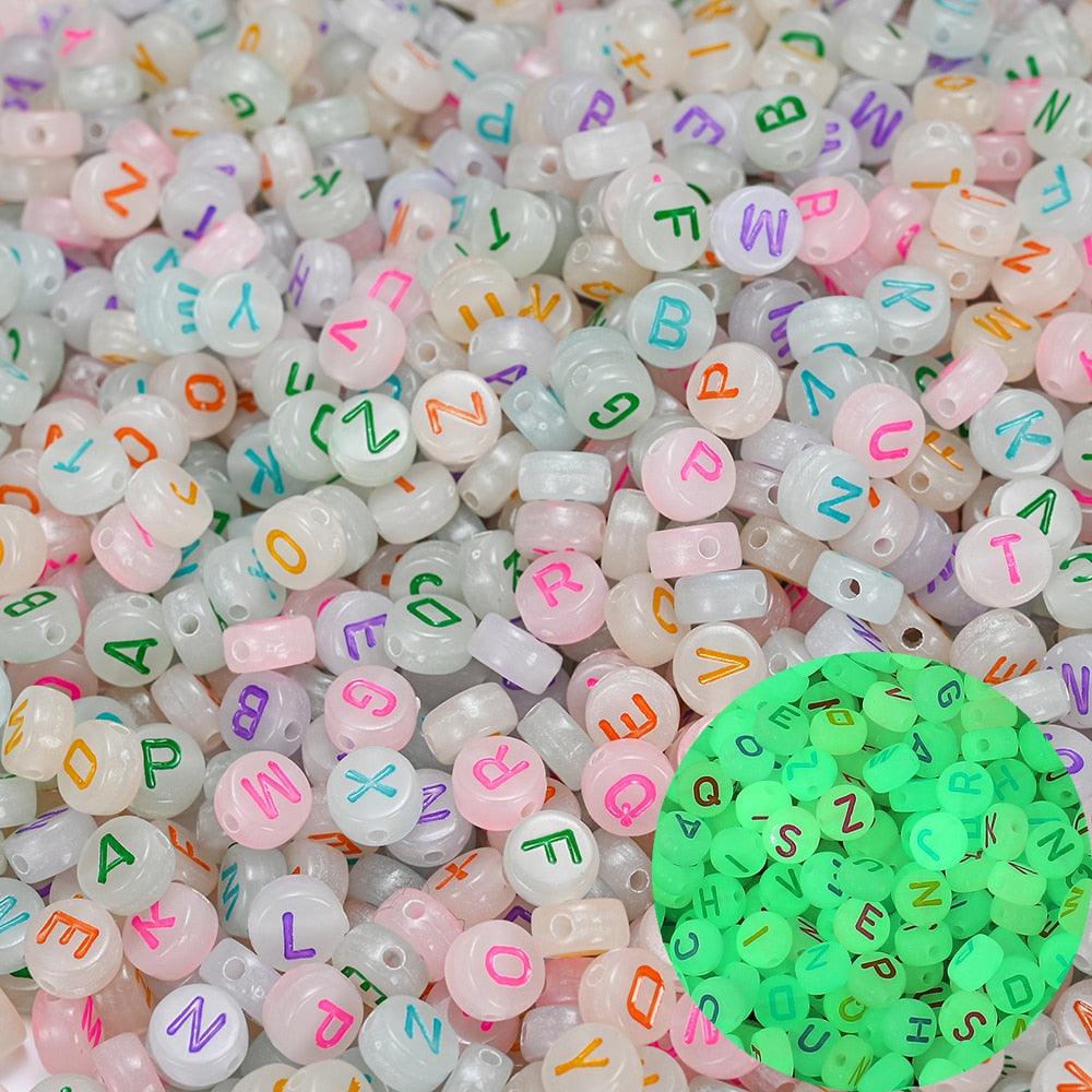 100Pcs/lot Gold Silver Color Letter Beads Flat Round Acrylic Alphabet Spacer Beads For Jewelry Making Bracelet Necklace Acrylic Alphabet Letter Beads A-Z Letter for Jewelry Making