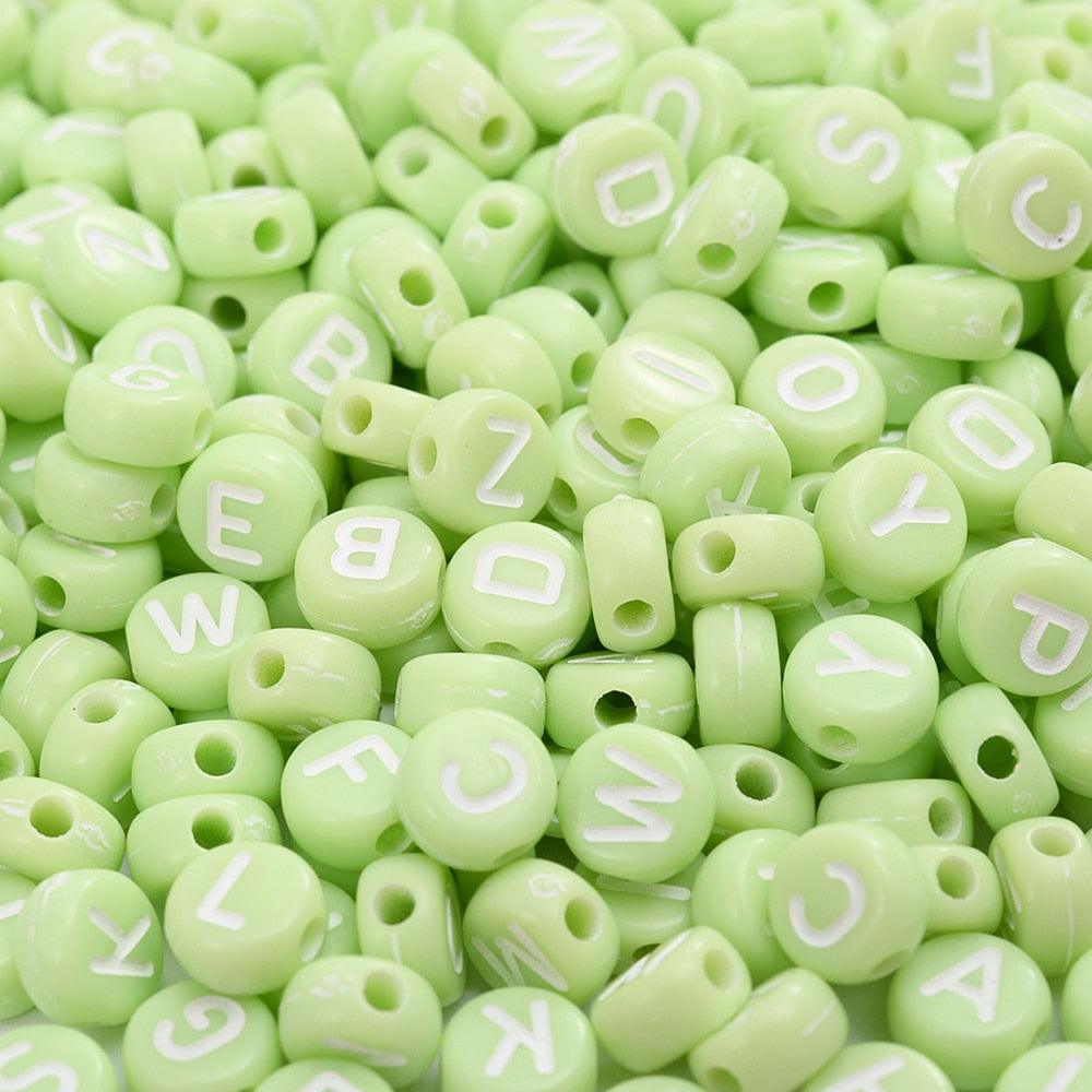 100Pcs/lot Gold Silver Color Letter Beads Flat Round Acrylic Alphabet Spacer Beads For Jewelry Making Bracelet Necklace Acrylic Alphabet Letter Beads A-Z Letter for Jewelry Making