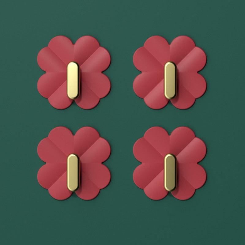 A Box of 4 Four-leaf Clover Hooks Punch-free Strong Sticky Bathroom Hook Light Luxury Household Wall Nail-free Key Storage Hook Cute Plastic Hooks Self-Adhesive Suitable Wall Bracket Self-Adhesive Hook Strong Adhesive Hanging on the Wall
