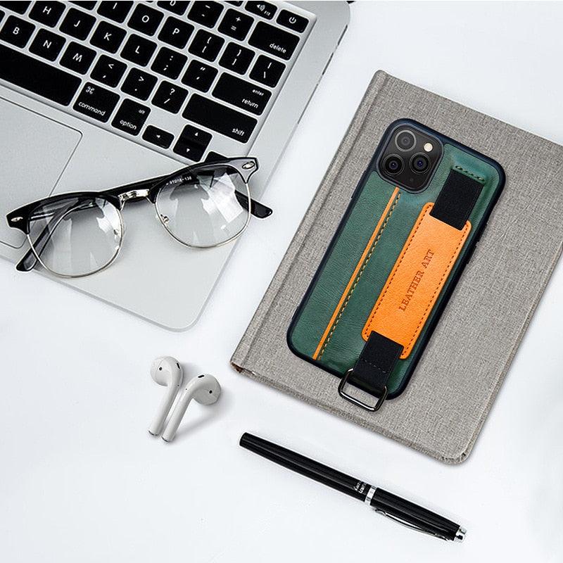 Classic Vintage Design Leather Belt Style With Strap Case for iPhone 14 13 12 Mini 11 Pro Max XS XR Max 8 7 6S Plus PU Leather Wristband Card Holder Full Cover Business Simple Iphone Case For Men And Women