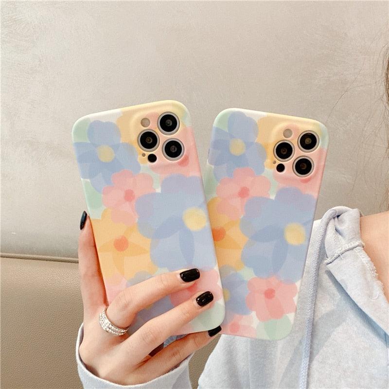 Cute Colorful Flowers Phone Case For iPhone 13 Pro Max 12 Mini 11 X XS XR 7 8 Plus Fashion Floral Soft Shockproof Cover Clear Cute Floral Design Back Cover