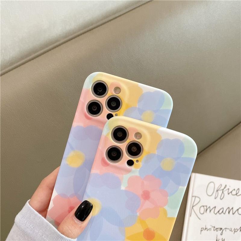 Cute Colorful Flowers Phone Case For iPhone 13 Pro Max 12 Mini 11 X XS XR 7 8 Plus Fashion Floral Soft Shockproof Cover Clear Cute Floral Design Back Cover