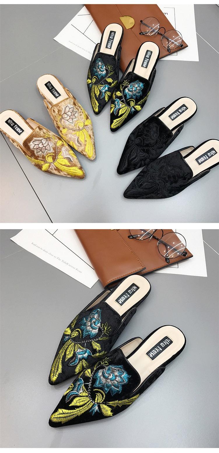 Fashion Embroidery Women Fur Slides Half Slippers Velvet Shoes Flats Flower Decoration Low Heel Flats Leather Slip On Backless Sandals For Girls Womens Work Slides Shoes