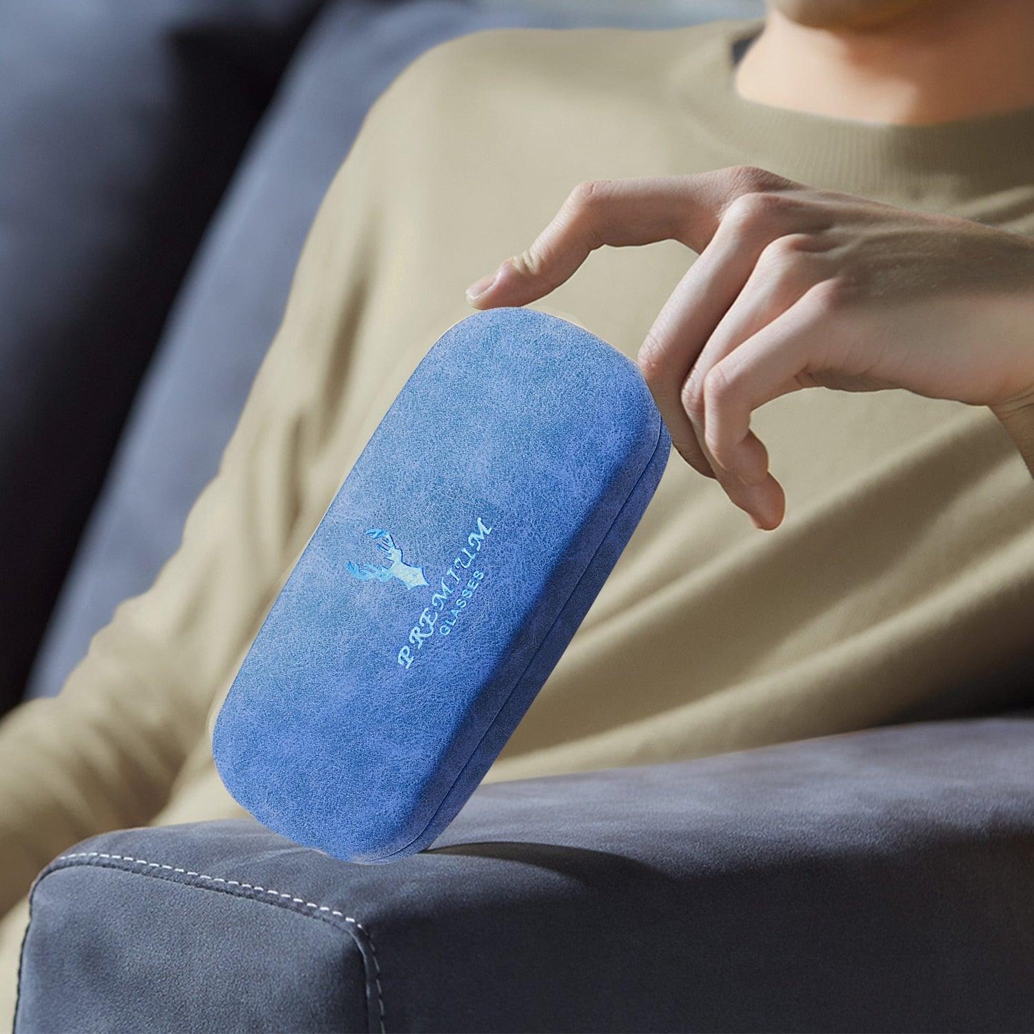 Hard Shell Eyeglasses Case Vintage Waterproof Reading Glasses Box Velvet Glasses Protective Case Unisex Hard Shell Eyeglasses Case Portable Black Glasses Protective Case Christmas Birthday Present