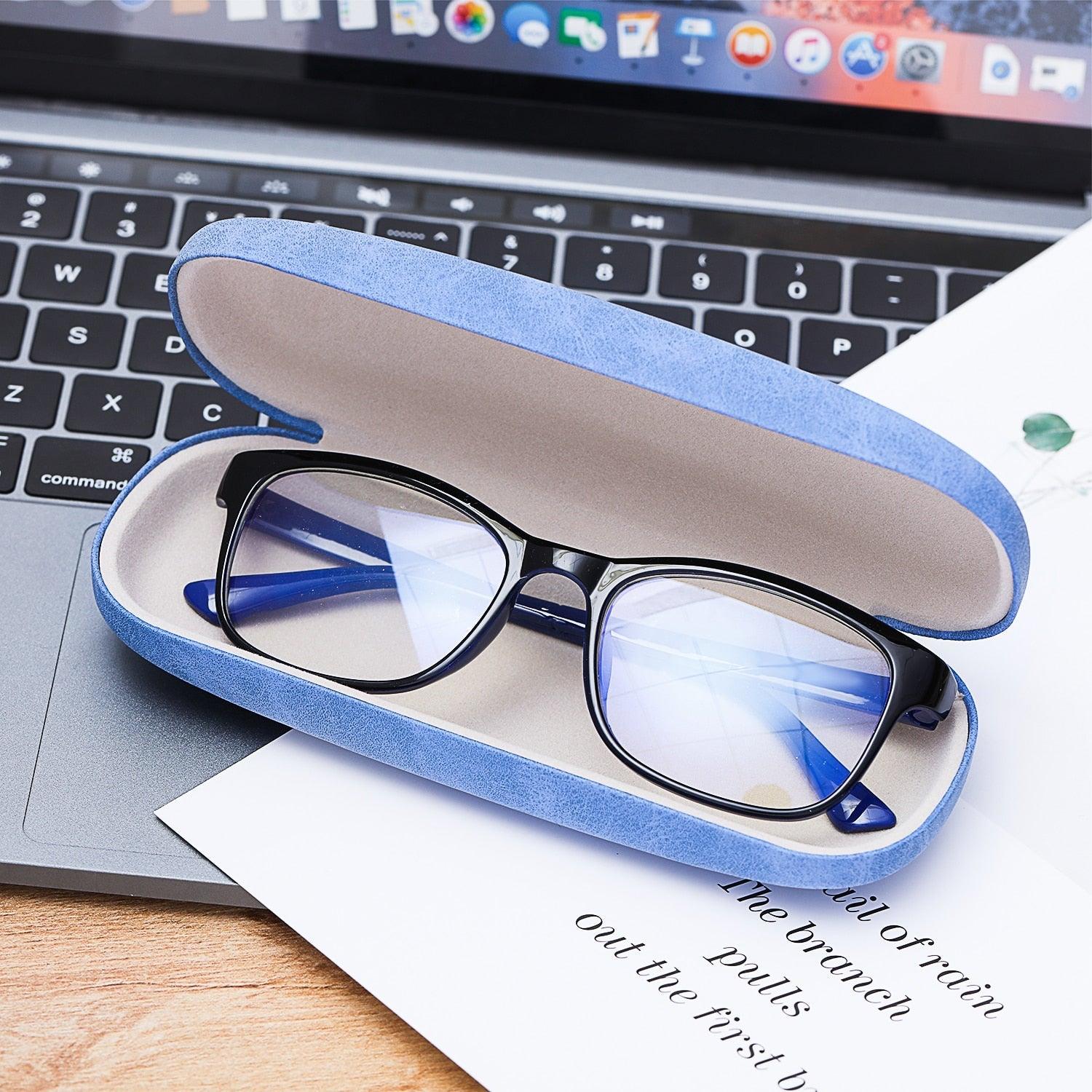 Hard Shell Eyeglasses Case Vintage Waterproof Reading Glasses Box Velvet Glasses Protective Case Unisex Hard Shell Eyeglasses Case Portable Black Glasses Protective Case Christmas Birthday Present