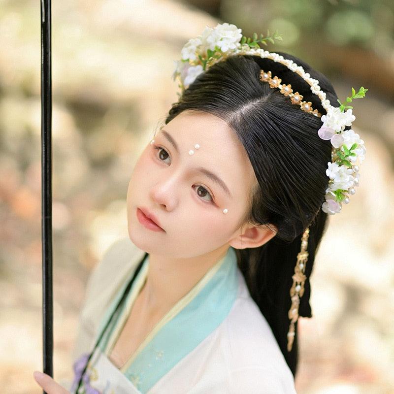 Long Tassel Headbands Hairband Simulated Pearl Leaf Tiaras and Crowns Forehead Jewelry for Women Girls Hair Accessories  Hair Band Headpiece Classic Hair Accessories Soft Sister Crown