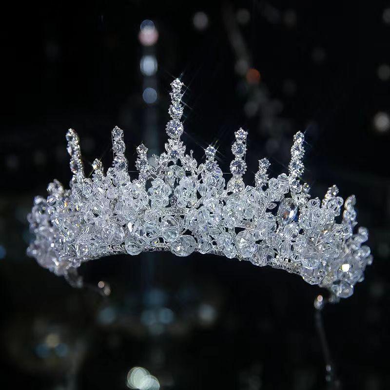 Luxury Silver Color Crystal Bridal Tiaras Crown Rhinestone Pageant Headpieces Wedding Hair Accessories Crystal Wedding Crown Princess Tiara For Halloween Party Prom Pageant Crown Cake Topper Hair Accessories