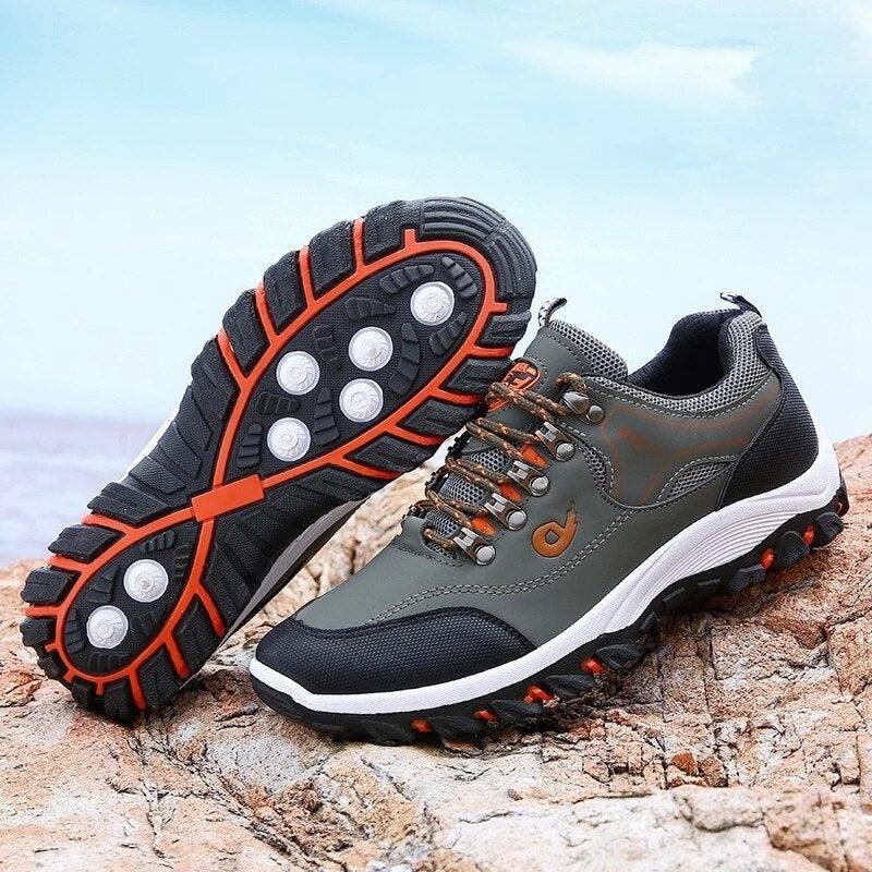 Men's Sports Hiking Shoes Low-Top Breathable Non-Slip Wear-Resistant Outdoor Leisure Sports Shoes Men Leather Non-Slip Sneakers Lightweight Low Top For Outdoor Trailing Walking Shoes