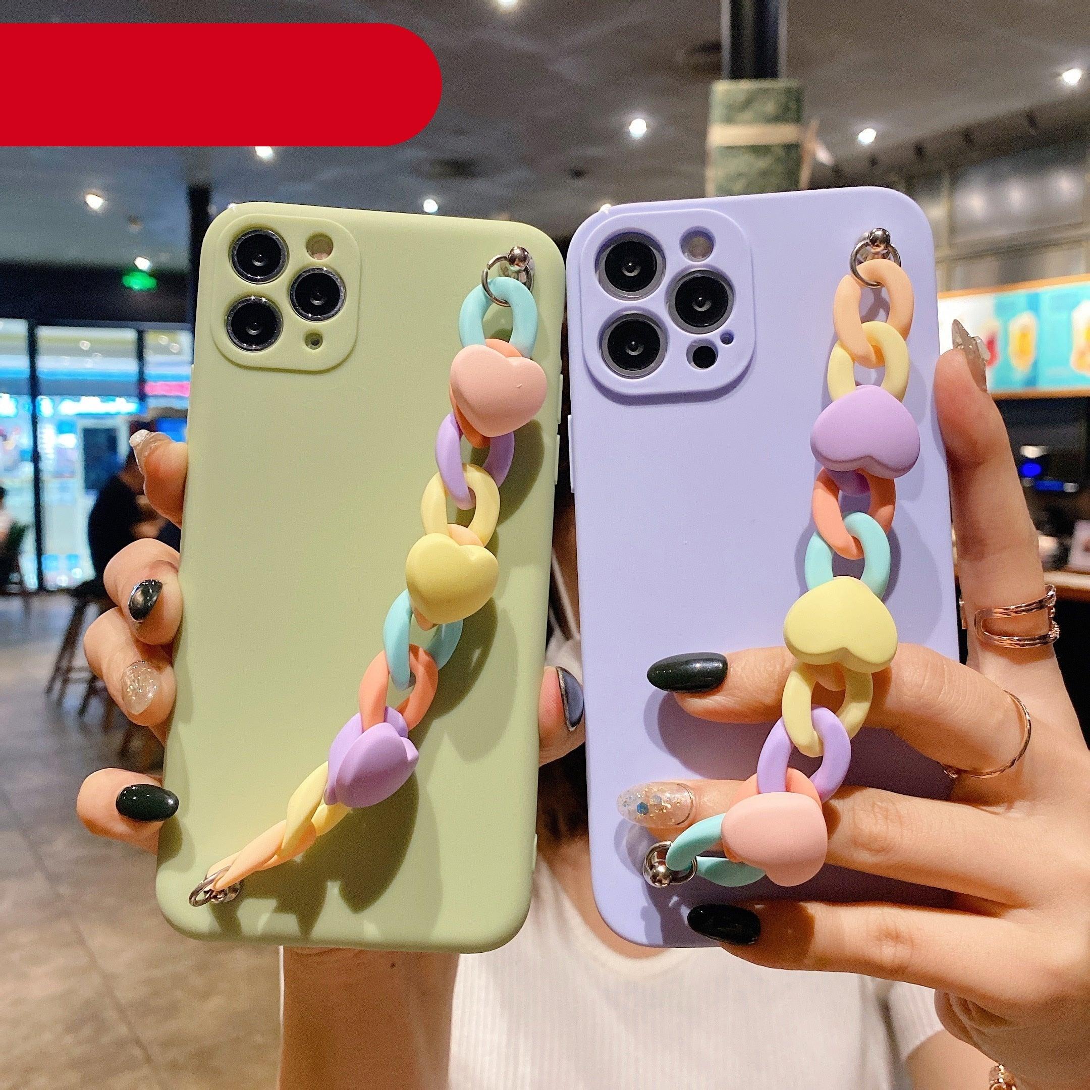 Modern Colorful Bracelet Phone Case For iPhone 11 12 13 Pro Max X XS XR 6 7 8 Plus 12 Mini Colorful Heart-Shaped Chain Silicone Cute Heart Chain Back Cover for iPhone 12 Pro Max Soft Silicone Back Cover
