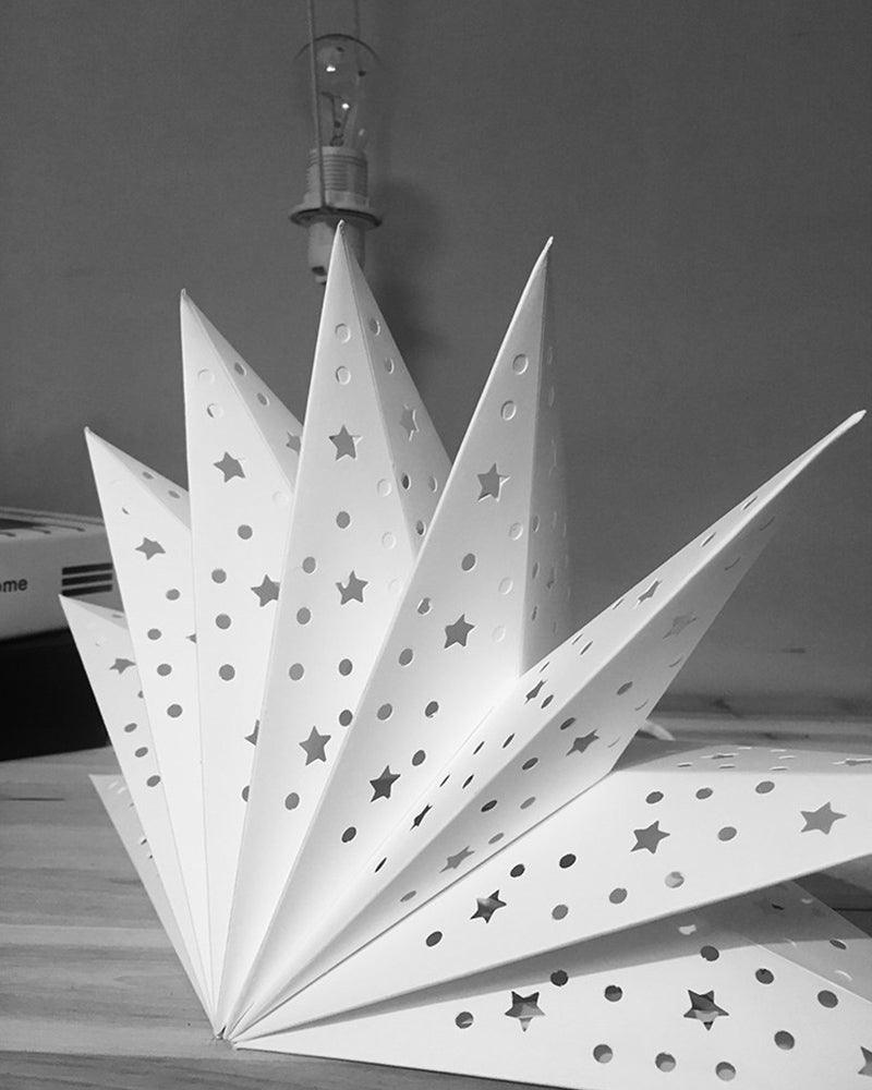 Modern Retro Led Table Lamp Desk Light Paper Star Wood Lamp Nordic Design Minimalist Bedside Living Room Bedroom Decor  Cute Study Lamps for Bedroom Décor