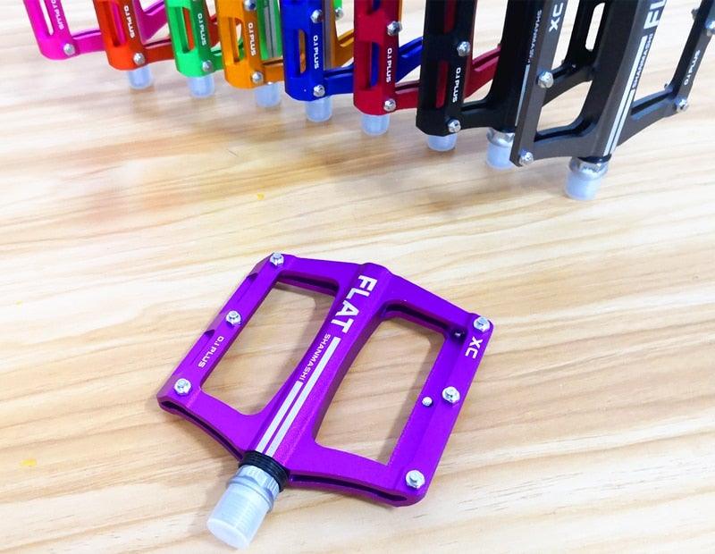 New mountain bike 8 Colors Platform Alloy Road Bike Pedals Ultralight Bicycle Pedal Bike Accessories  Sealed Bearing Mountain Bicycle Flat Pedals Lightweight Aluminum Alloy Wide Platform Cycling Pedal Universal Lightweight Aluminum Alloy