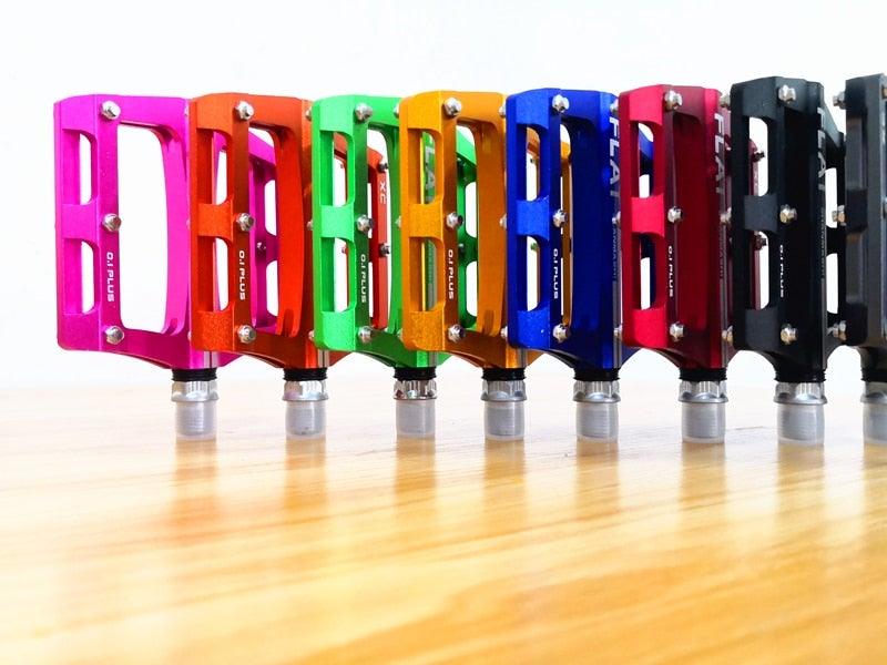 New mountain bike 8 Colors Platform Alloy Road Bike Pedals Ultralight Bicycle Pedal Bike Accessories  Sealed Bearing Mountain Bicycle Flat Pedals Lightweight Aluminum Alloy Wide Platform Cycling Pedal Universal Lightweight Aluminum Alloy