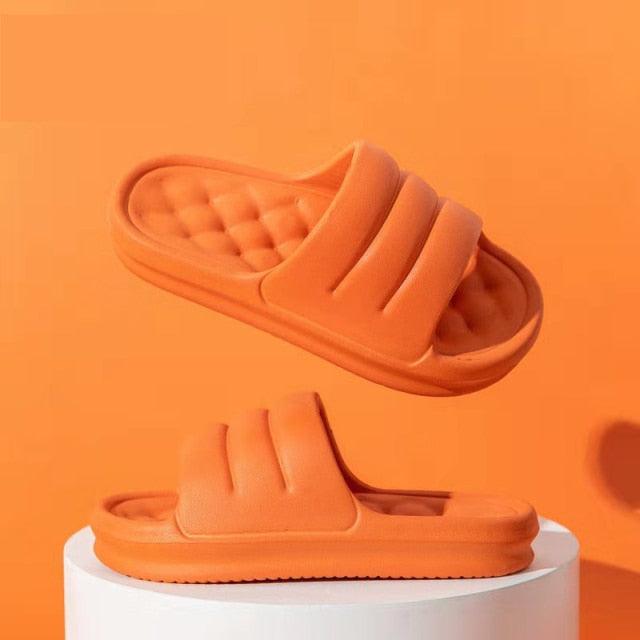 New Thicker EVA Sofa Slides Sole Soft Indoor Slippers Men Women Anti-Slip Sandals Summer Bathroom Platform Shoes Open Toe Soft Slippers Thick Lightweight Non-Slip Shower Bath Cloud Slides Pool Gym House Sandals