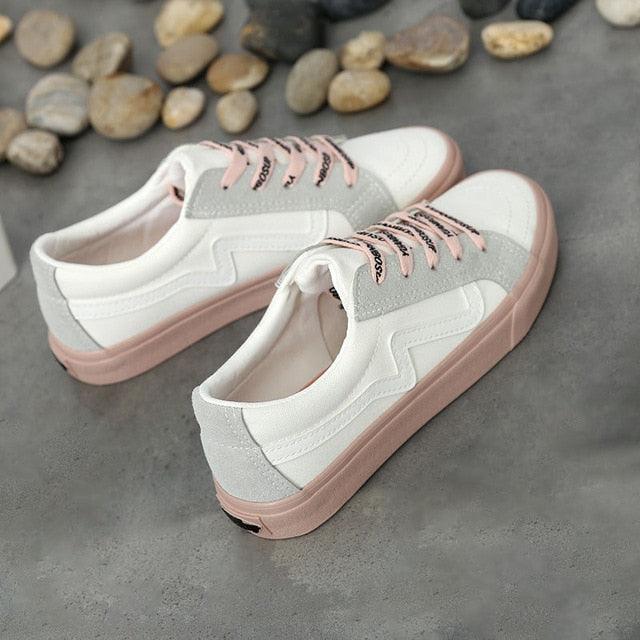 New Women Sneaker Fashion Breathble Vulcanized Shoes Platform Lace Up Casual White Tenis Sneakers Women Play Fashion Sneaker Low Top Elastic Canvas Flat Sneakers