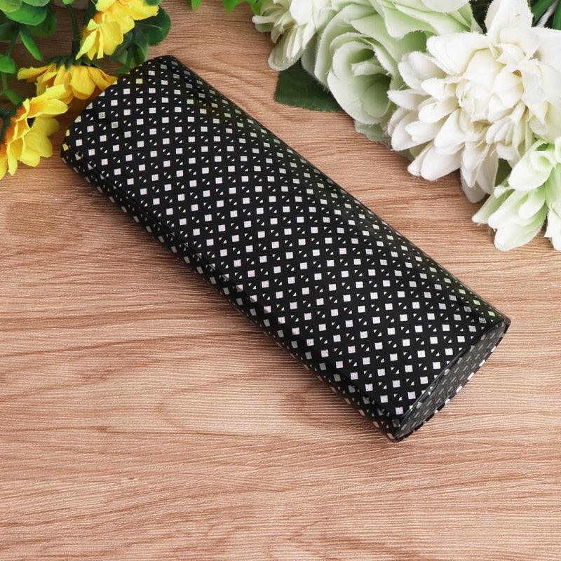 Portable Oval Hard Case Glasses Package Sunglasses Storage Box Magnetic Closure Glasses Holder Clamshell Case Portable Spectacles Reading Glasses Case Leather For Women