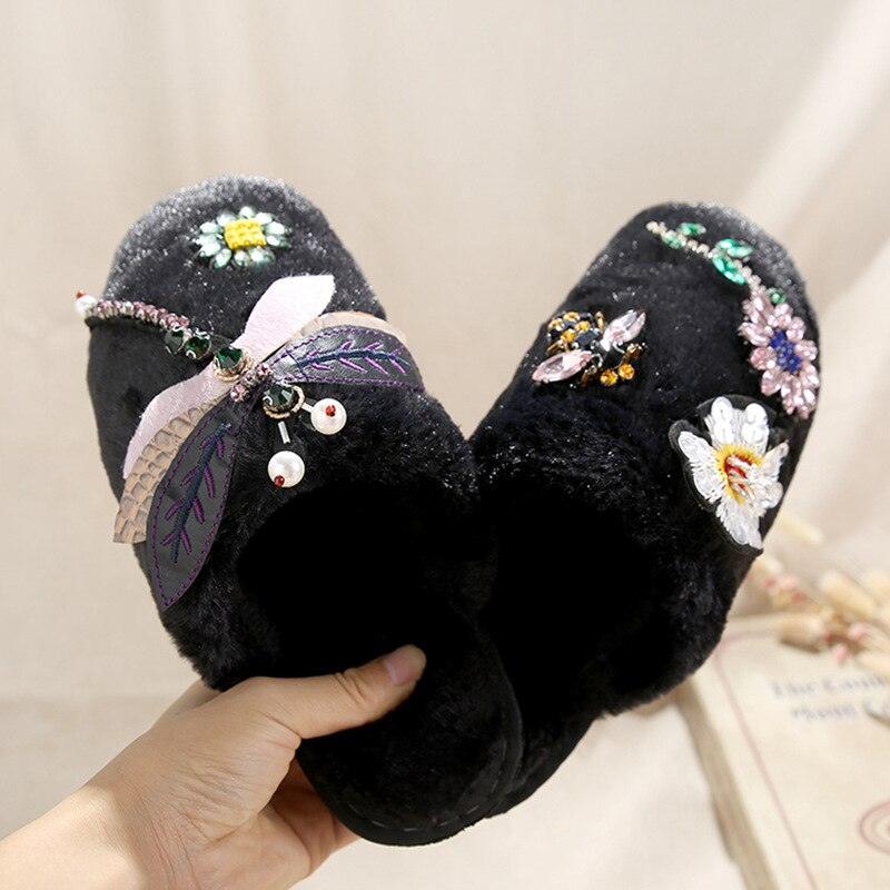 Winter Women Slippers Warm Plush Luxury Flip Flops Fur Slides Flat Lightweight Soft Indoor Slippers Soft Warm Memory Foam Slippers Faux Fur Lined Fluffy Slip On House Shoes