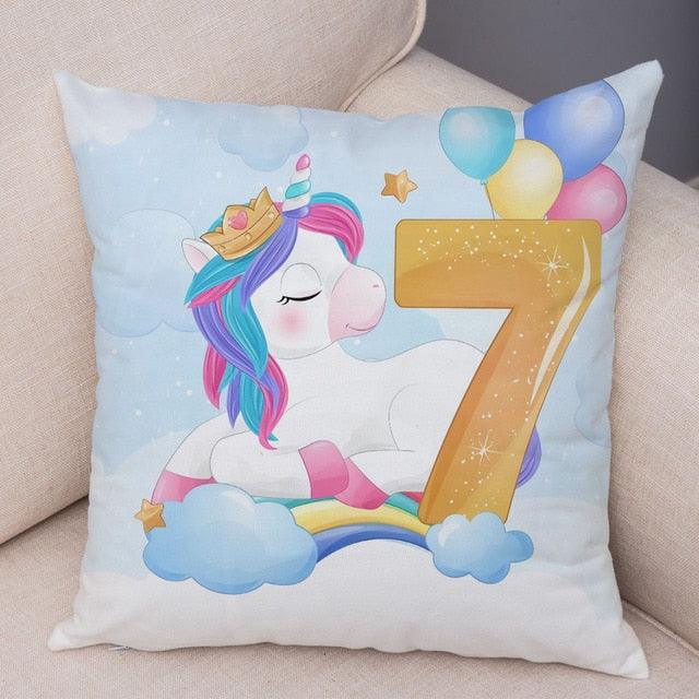 Soft Plush Unicorn Pillow Covers Cute Cartoon Animal Polyester Cotton Cushion Cover Unicorn Decorative Throw Pillow Covers Colorful Pink Wavy Hair Unicorn in Garland Cushion Cover Square Pillow Cases for Girls Women Kids Car Sofa Home Decor 45X45CM