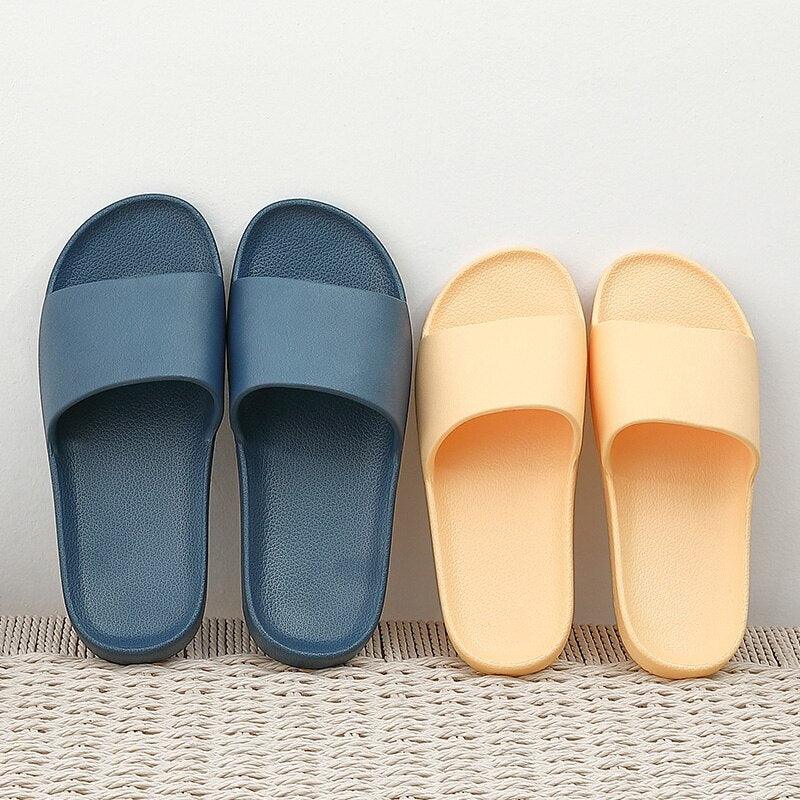 Summer Home Mens Slippers Simple Black White Shoes Non-Slip Bathroom Slides Flip Flops Indoor Women Slippers Soft Slides Slippers For Men Cloud Cushioned Slides Thick Non-Slip Pool Gym House Slipper