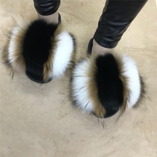 Summer Women Raccoon Fur Slippers Plush Slides Furry Sandals Fluffy House Shoes Girl's Cute Flip Flops Sandal With Soft Furry Faux Fox Fur House Outdoor Multicolor Slippers