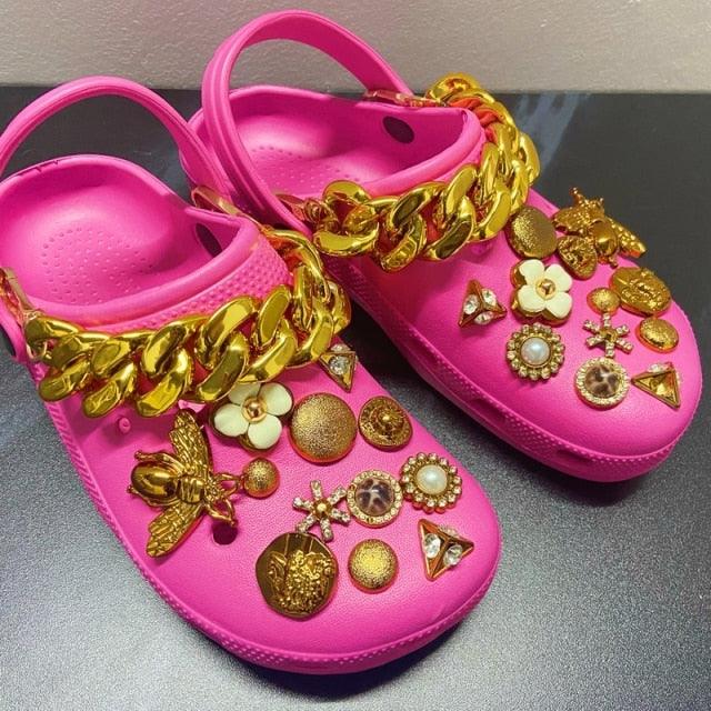 Summer Women Slippers Shoes With Charms Jewelry Garden Shoes Wedges Platform Sandals Antiskid Clogs Crystal Shoe Charms For Clog Sandals Jewelry Pearl Rhinestones Diamond Bling Shoe Decoration Fits Hole Shoes For Women